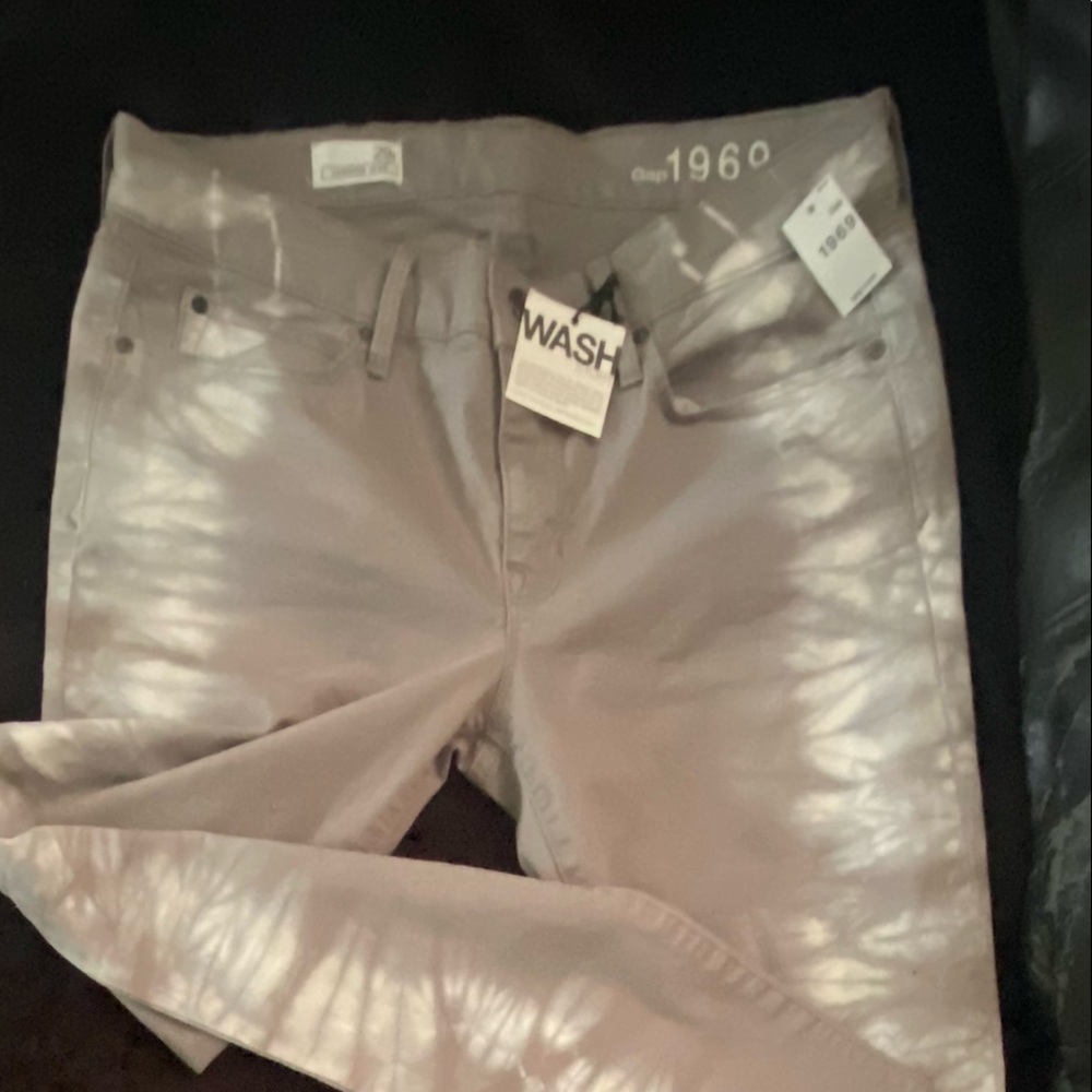 Gap 1969 Legging Jeans never worn